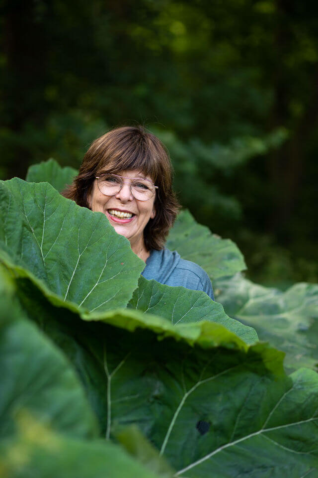 Hoe ga je als introvert ontspannen op de foto?